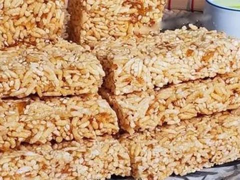 Cách làm bánh bỏng gạo tuổi thơ, món ăn vặt ngon ngọt khó quên