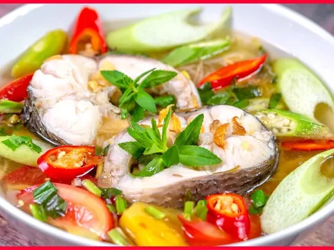 Cách nấu canh cá ngọt chua thanh thanh không tanh chút nào
