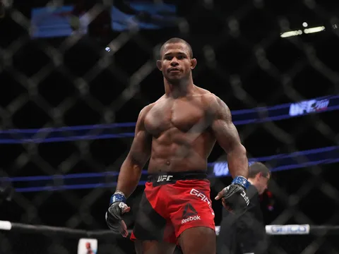 Cựu võ sĩ UFC sa lưới: Góc tối đằng sau ánh hào quang võ đài với gần 2 triệu USD ma túy