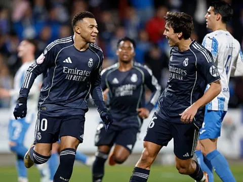 Real Madrid tại Copa del Rey, Mbappe gánh vác hàng công