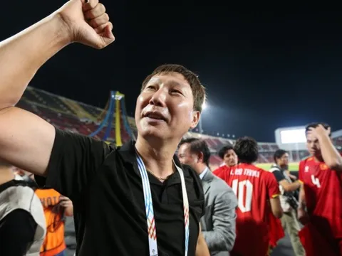 U22 Việt Nam vô địch SEA Games 33, Kim Sang-sik lập đế chế