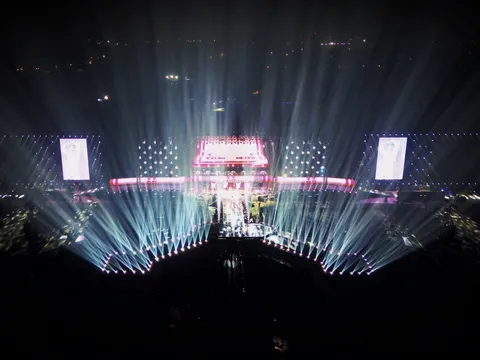 Y Concert: Các nghệ sĩ tổng duyệt đến 5h sáng ngày diễn ra concert