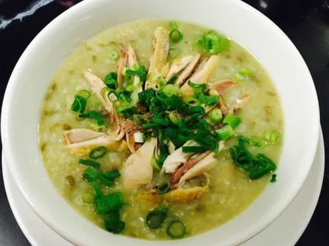 Các chuyên gia khuyên, ăn cháo vào buổi sáng rất tốt cho gan, người tiểu đường và người thừa cân