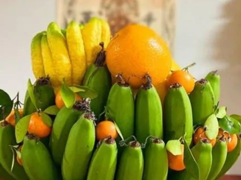 Thắp hương mùng 1: Loại quả người Trung Quốc kiêng kỵ nhưng ở Việt Nam lại được ưa chuộng là gì?