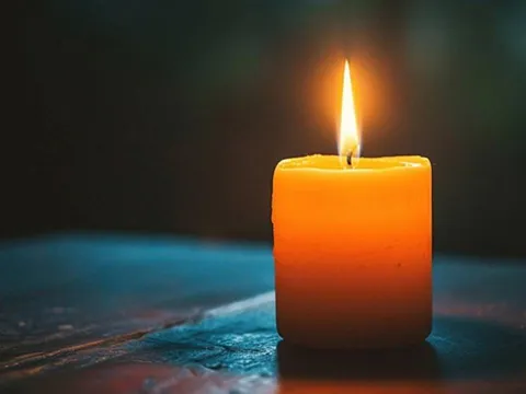 Trắc nghiệm tâm lý: Ngọn nến hé lộ bạn thực sự hạnh phúc hay chỉ đang che giấu cảm xúc!