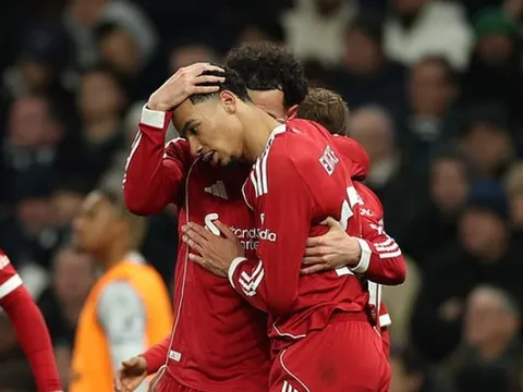 5 điểm nhấn sau đại chiến Tottenham-Liverpool: Ekitike lập kỷ lục, Isak ghi bàn chớp nhoáng