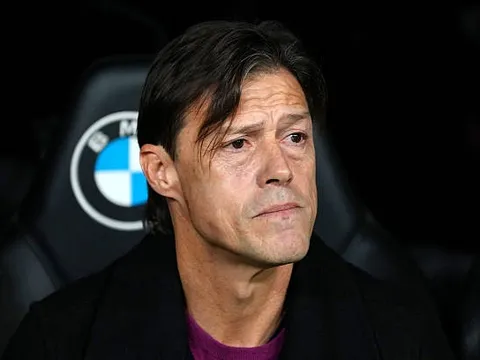 HLV Sevilla chỉ trích trọng tài sau thất bại trước Real Madrid