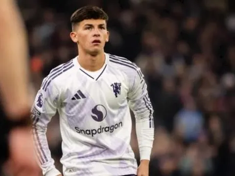 Shea Lacey: Dấu ấn ở phút 89 trong ngày ra mắt Man Utd