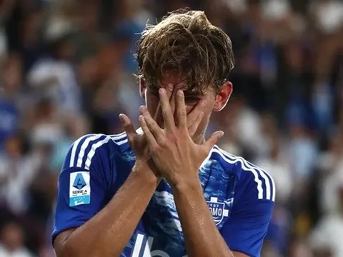 Chuyển nhượng tối 22/12: MU chi đậm cho Nico Paz; Liverpool săn đón Lucas Bergvall