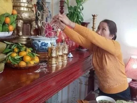 Cuối năm Tổ tiên dặn: Nhà xuất hiện 3 dấu hiệu này, coi chừng hao tài tốn của