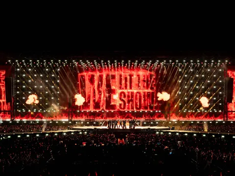 We Lit The Show - Màn vũ đạo cực peak đến từ các Tân binh toàn năng trong tiết mục mở màn Y Concert 