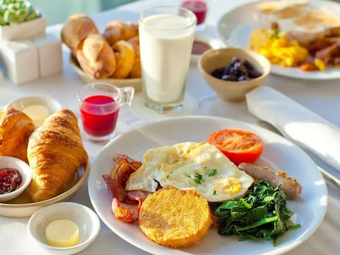 4 điều nên làm khi thức dậy sớm, bạn sẽ có một ngày tràn đầy năng lượng và giúp giảm cân tốt