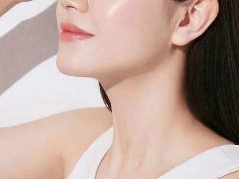 3 bước vội mấy cũng cố làm mỗi sáng để giữ da trẻ lâu