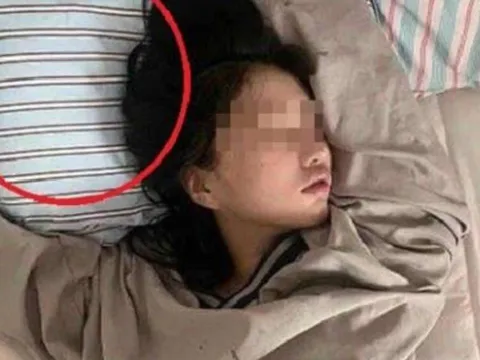 Dấu hiệu cảnh báo ung thư trên gối vào buổi sáng: Nhiều người bỏ qua dễ hối hận