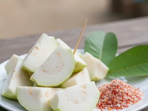 Loại quả “tốt nhất thế giới” trồng đầy ở Việt Nam: Giá chỉ từ 10.000 đồng/kg nhưng lợi ích sức khỏe không ngờ