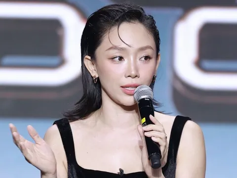 Tóc Tiên thừa nhận trải qua một năm không êm đềm, nhiều cung bậc cảm xúc