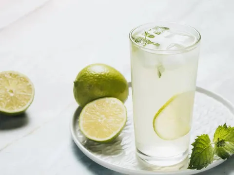 5 loại đồ uống dân dã giúp đào thải axit uric nhanh, phòng ngừa tái phát gout