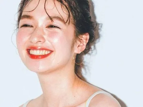 4 chất nuôi dưỡng làn da rạng rỡ, trẻ trung và tươi mới