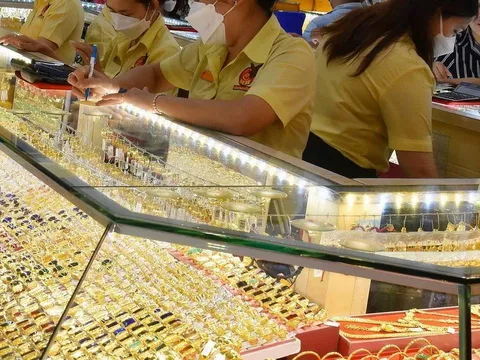 Giá vàng hôm nay 9/1/2026: Vàng SJC & nhẫn tăng giảm mạnh, cảnh báo rủi ro cho nhà đầu tư