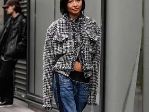 Muốn mặc quần ống rộng đẹp xuất sắc, chị em hãy kết hợp cùng 5 mẫu áo sau