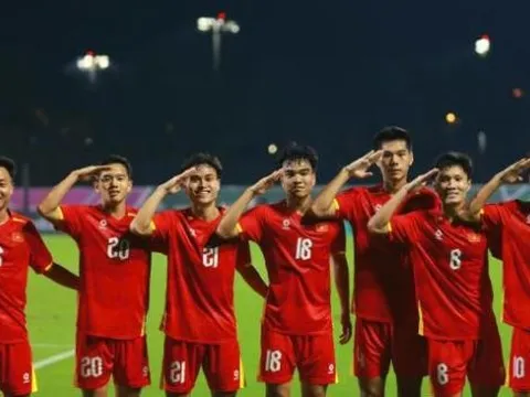 Báo Hàn Quốc chỉ ra vũ khí giúp U23 Việt Nam toàn thắng