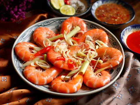 4 sai lầm khi ăn tôm mất sạch dinh dưỡng