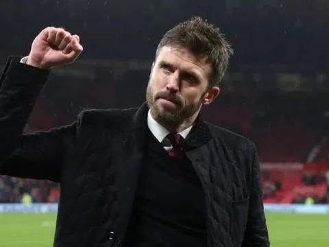MU bổ nhiệm Carrick ngồi ghế nóng trước đại chiến Man City