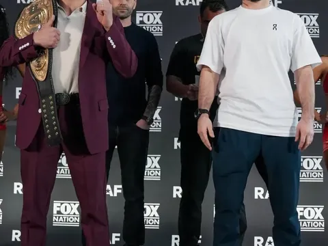 Kyle Dake và màn bảo vệ đai nghẹt thở: Đẳng cấp lên tiếng đúng lúc