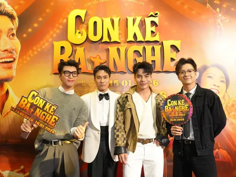 Diễn viên Kiều Minh Tuấn bật khóc nhớ về người cha quá cố, giảm 26kg cho hành trình học làm cha