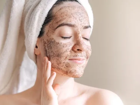 Tẩy tế bào chết – bước chăm sóc da không nên bỏ qua để sở hữu làn da vừa sáng khỏe vừa mịn màng