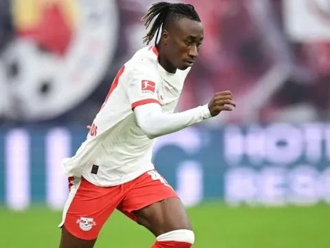 Romano hé lộ cửa sáng để Liverpool đón Yan Diomande