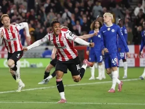 Soi trận Chelsea vs Brentford: Rosenior ra mắt đầy bão táp
