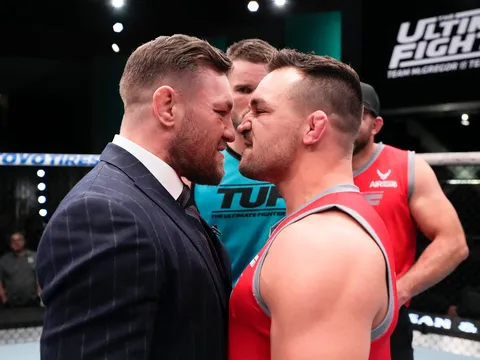 Dana White 'dội gáo nước lạnh' vào giấc mơ thượng đài tại Nhà Trắng của Conor McGregor và Jon Jones