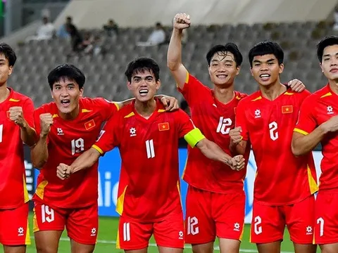 Thắng UAE, Văn Khang vẫn lo ngại về hàng thủ U23 Việt Nam