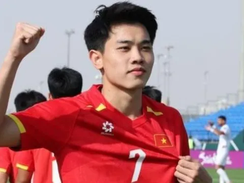 Đình Bắc tiết lộ chỉ đạo bước ngoặt của HLV Kim Sang-sik