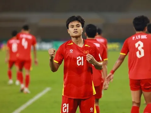 Phạm Minh Phúc và hành trình từ kẻ bị từ chối đến người hùng