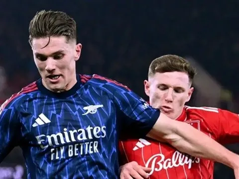 10 lần chạm bóng phơi bày sự lạc lõng của Gyokeres