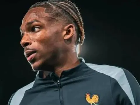 Rennes đòi 55 triệu bảng, Chelsea gặp khó vụ Jacquet