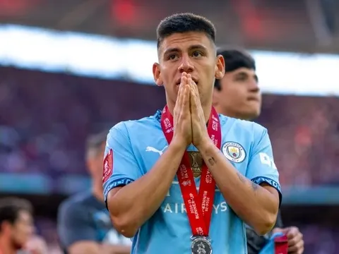 CHÍNH THỨC! Man City đưa Claudio Echeverri tới Girona