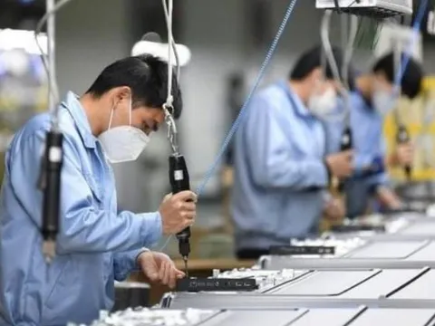 Quy định mới nhất về thưởng Tết Nguyên đán 2026: Có nơi nhận hơn 200 triệu đồng/người