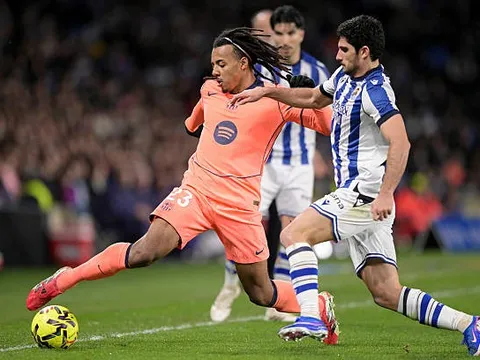 CĐV Barca chỉ mặt 2 tội đồ ở trận thua Real Sociedad