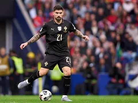 MU hỏi mua Ruben Neves giá 23 triệu euro