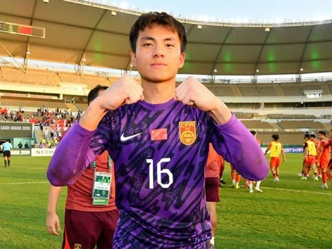 Li Hao: "Dù Ronaldo hay Messi, tôi vẫn cản phá như thường"