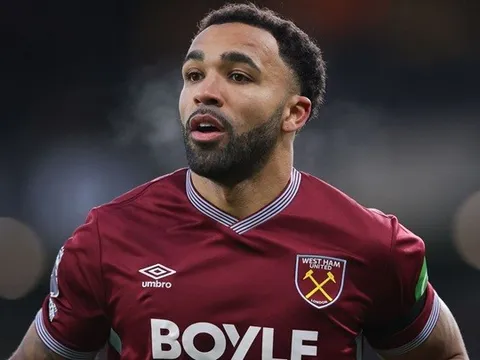 Romano xác nhận cựu sao Newcastle "quay xe" ở lại West Ham