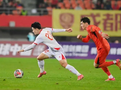 Hàng công U23 Việt Nam thách thức bức tường thép Trung Quốc
