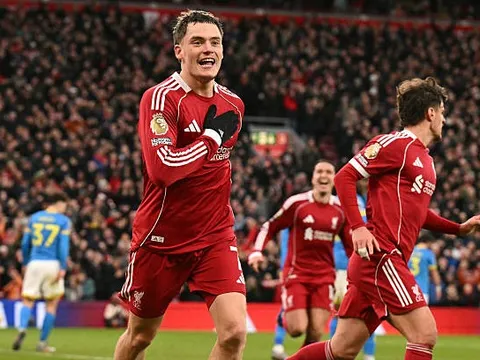 Soi trận Marseille vs Liverpool: Cơn mưa bàn thắng