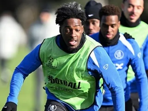 Trở lại tập cùng đội một, Disasi vẫn có nguy cơ bị Chelsea tống khứ