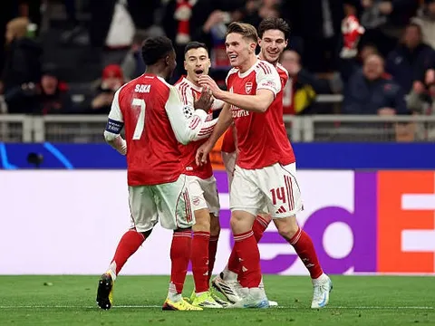 Arsenal cần thắng 4 trận nữa để phá kỷ lục Bayern