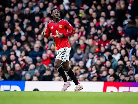 Romano cập nhật vị thế mới của Mainoo tại Old Trafford