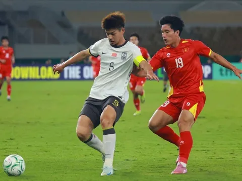 HLV Puche giấu bài với học trò để hạ U23 Việt Nam